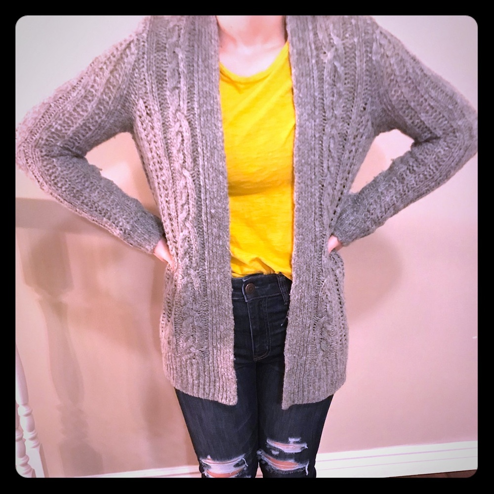 Long knit grey sweater